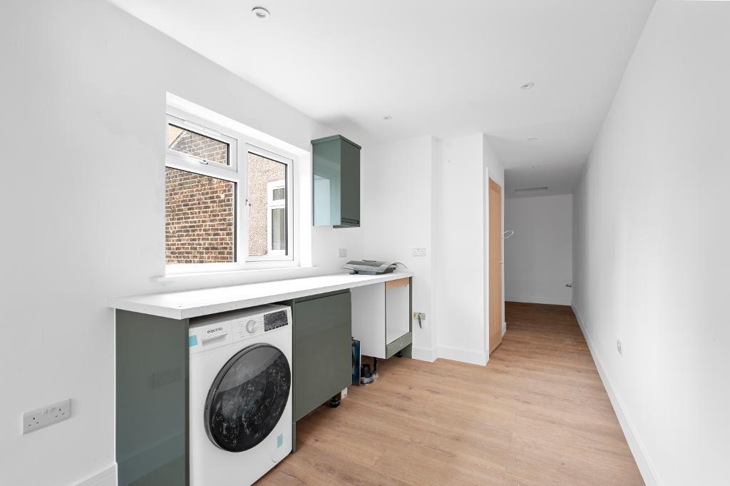 Coombe Lane, Raynes Park, London, SW20 0LA